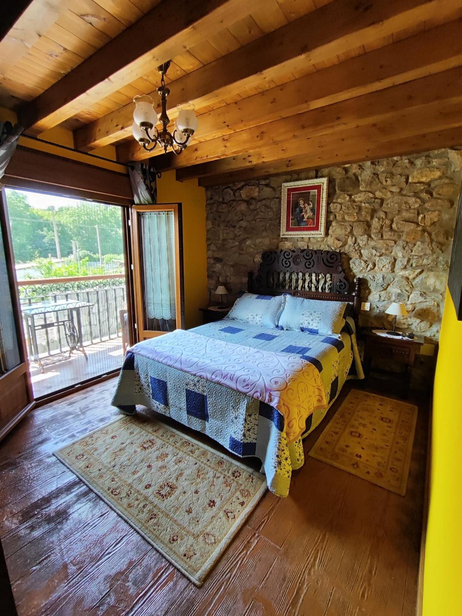 Pension Los Pasiegos Реосин Экстерьер фото